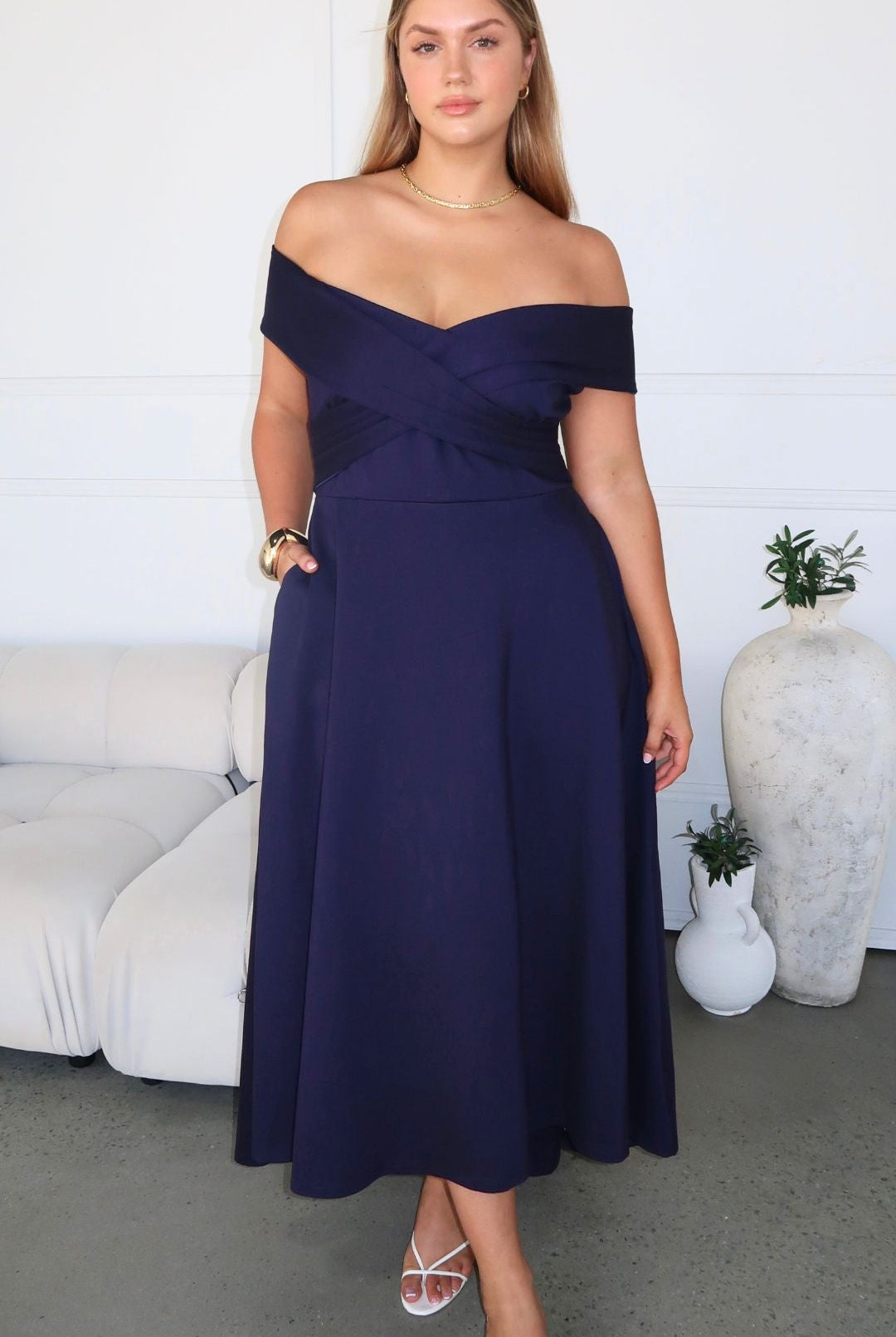 How to style an hourglass body shape?