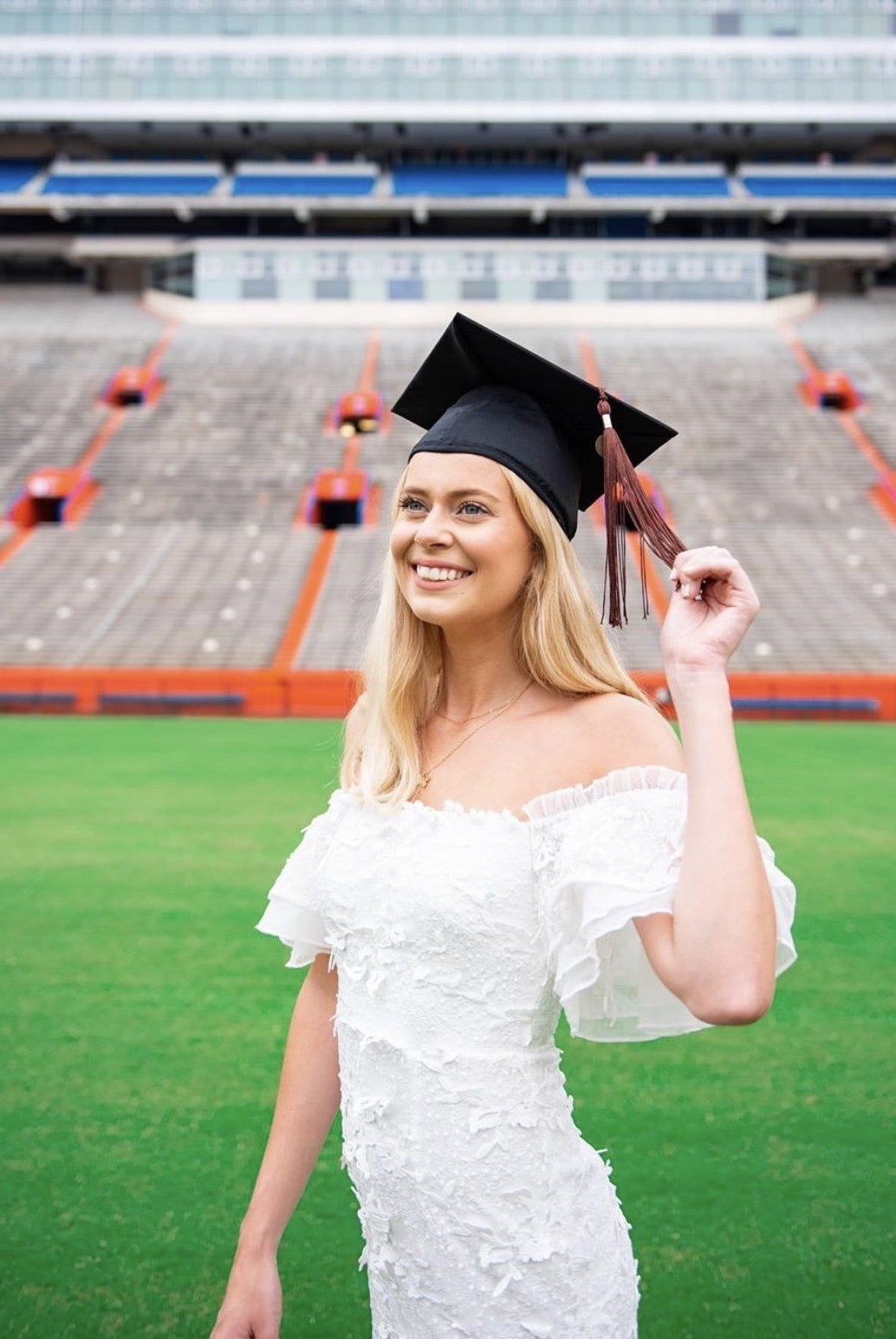 How To Pick The Perfect Dress For Graduation