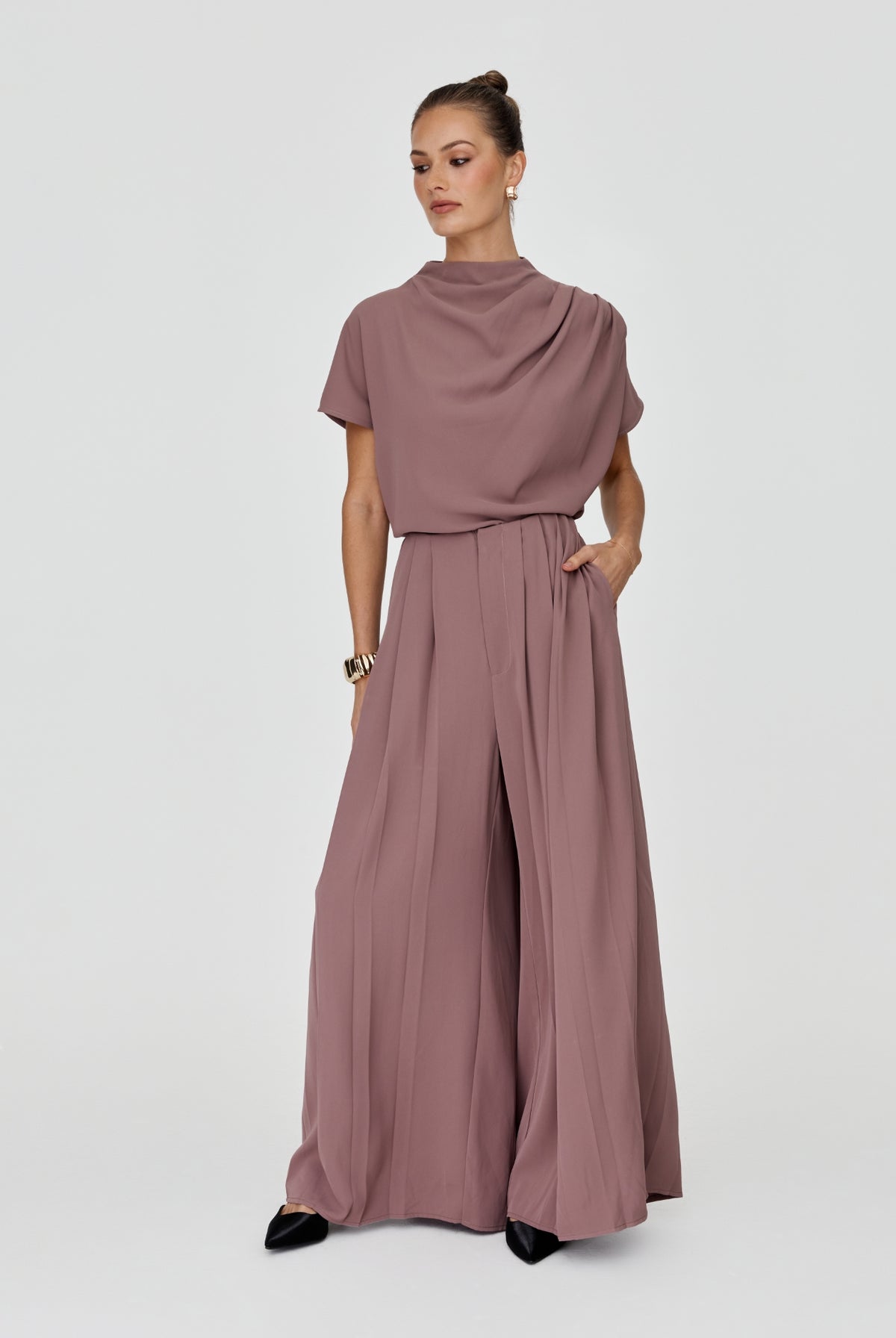 Sharee Pants Mocha Mousse – women's wide leg co-ord pants by Twosisters The Label, front view