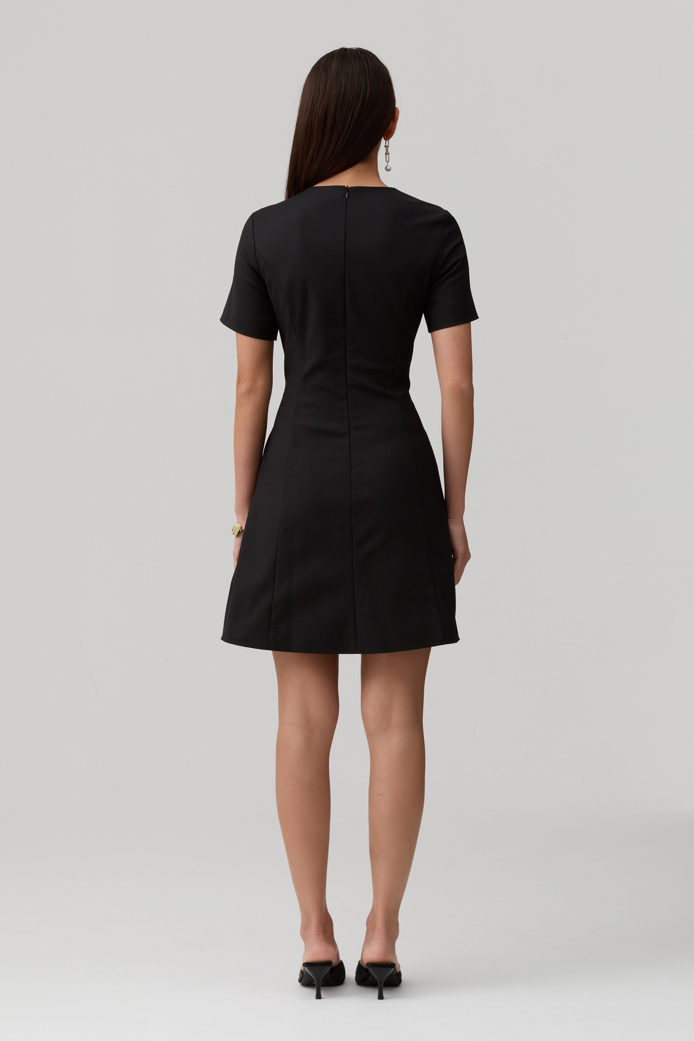 Noelle Dress-Black - image 4