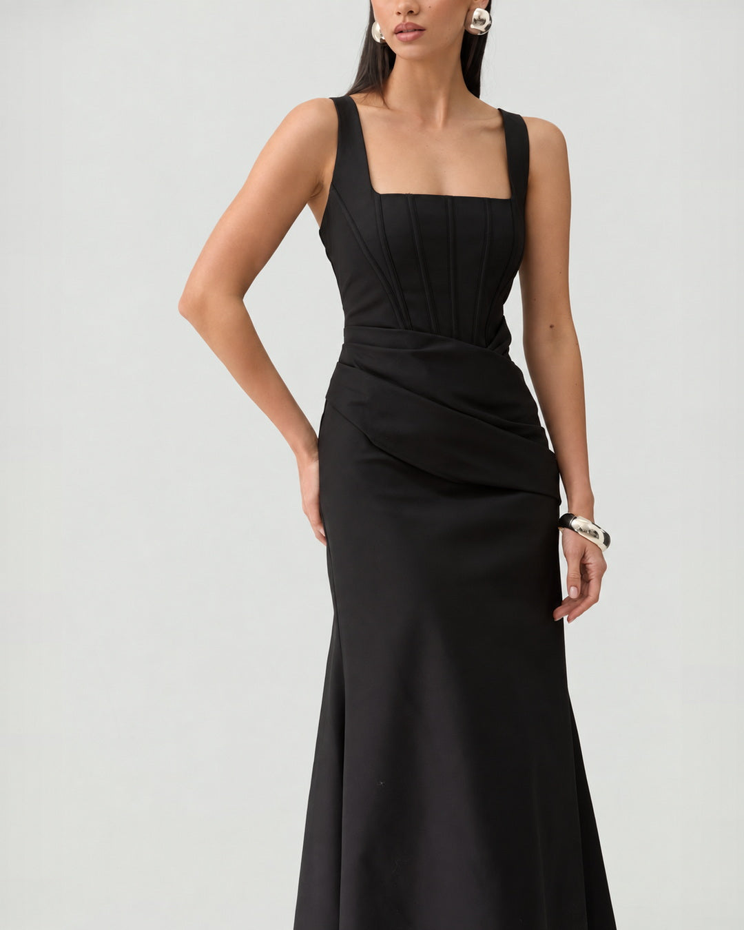 Kira Dress in Black